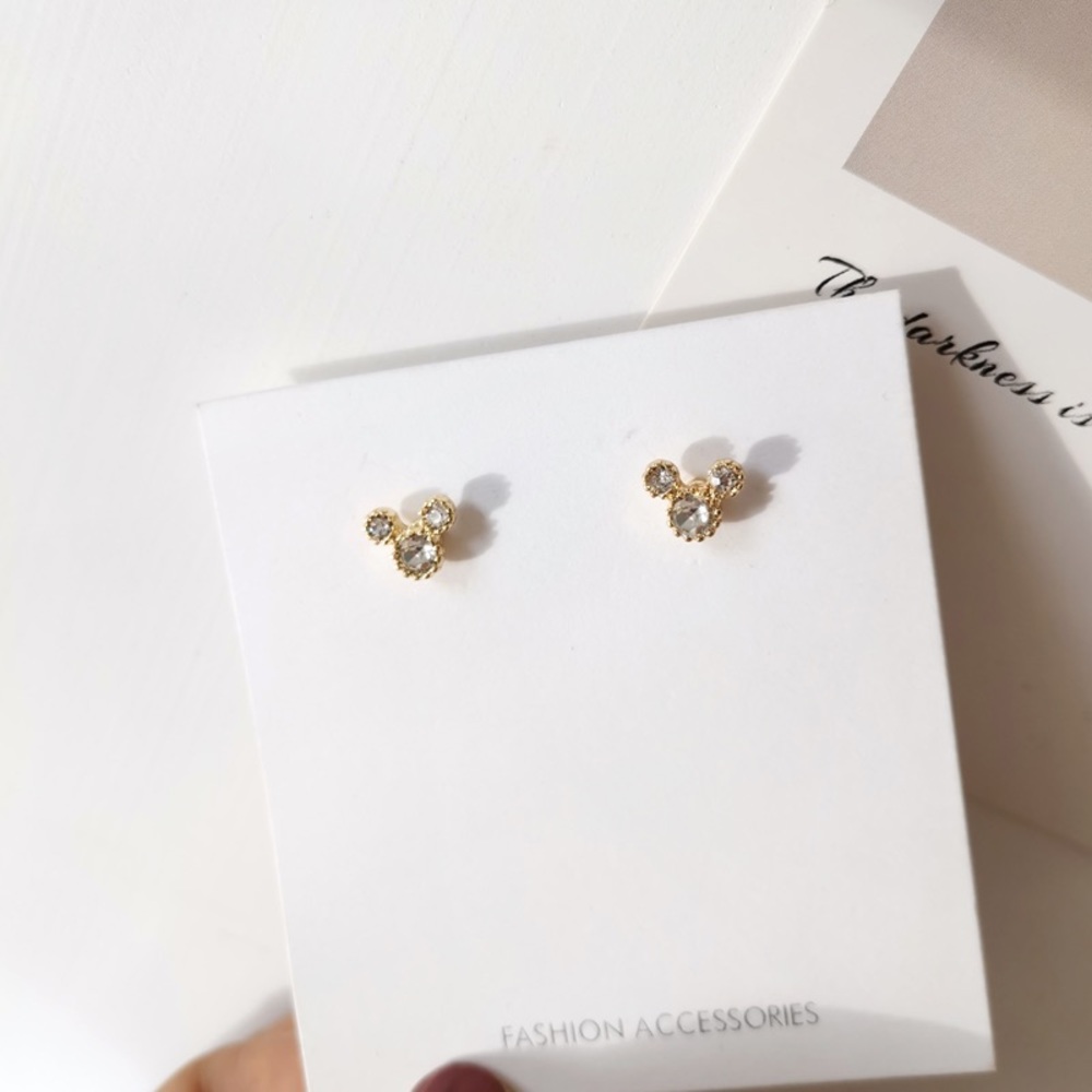 💙Mickey Mouse Style Rhinestone Stud Earrings - Picture 8 of 11
